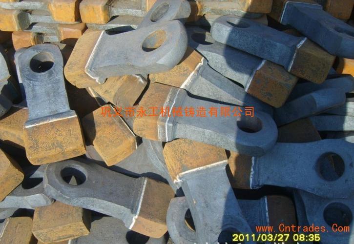  供應產(chǎn)品 03 供應錘式破碎機錘頭價格與結(jié)構(gòu)      密匙kfda